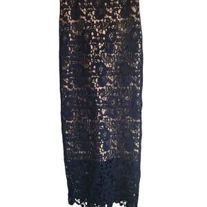 Chic Navy Lace Pencil Skirt